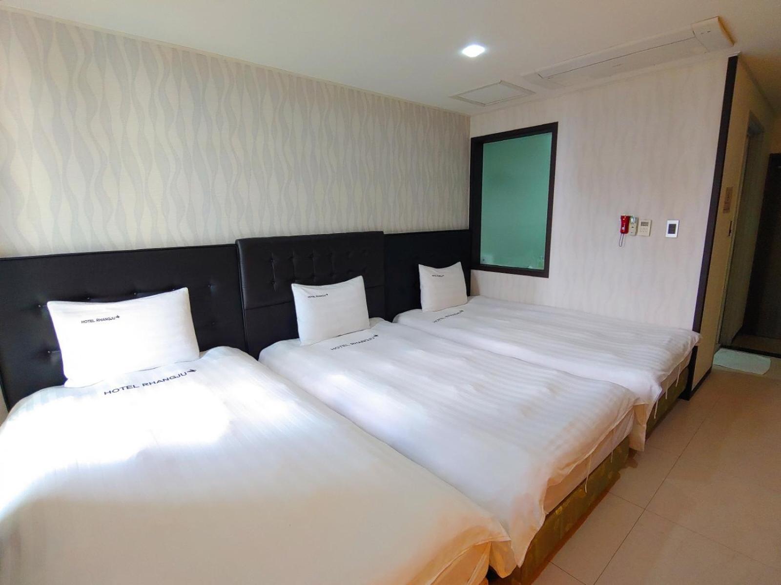 Hotel Rhangju Σεογκουίπο Εξωτερικό φωτογραφία