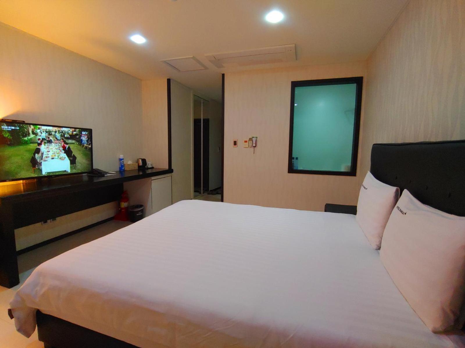 Hotel Rhangju Σεογκουίπο Εξωτερικό φωτογραφία